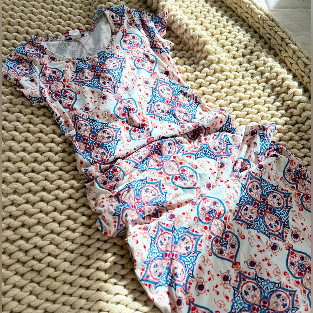 DISCREET maxi dress